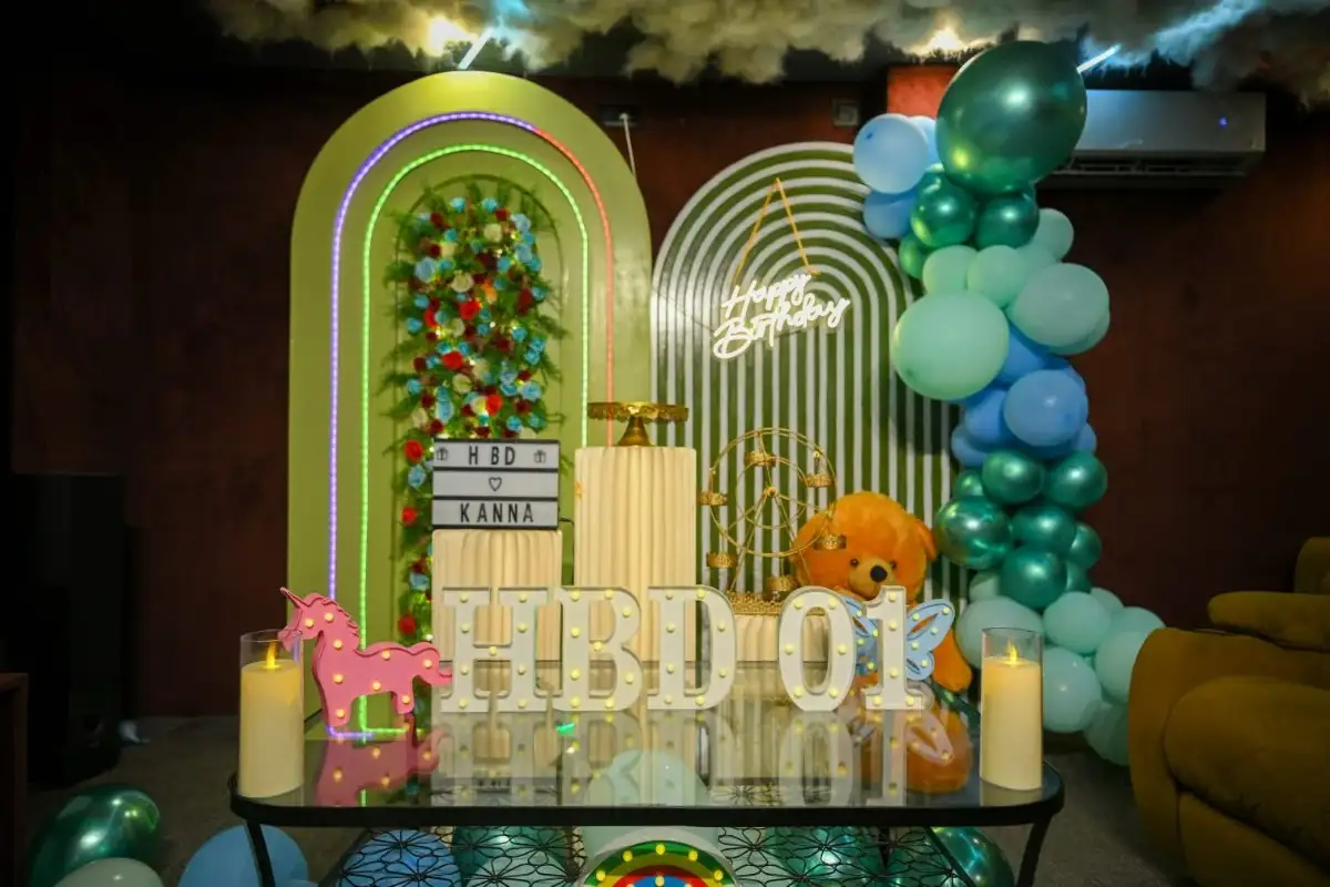 Decor 2